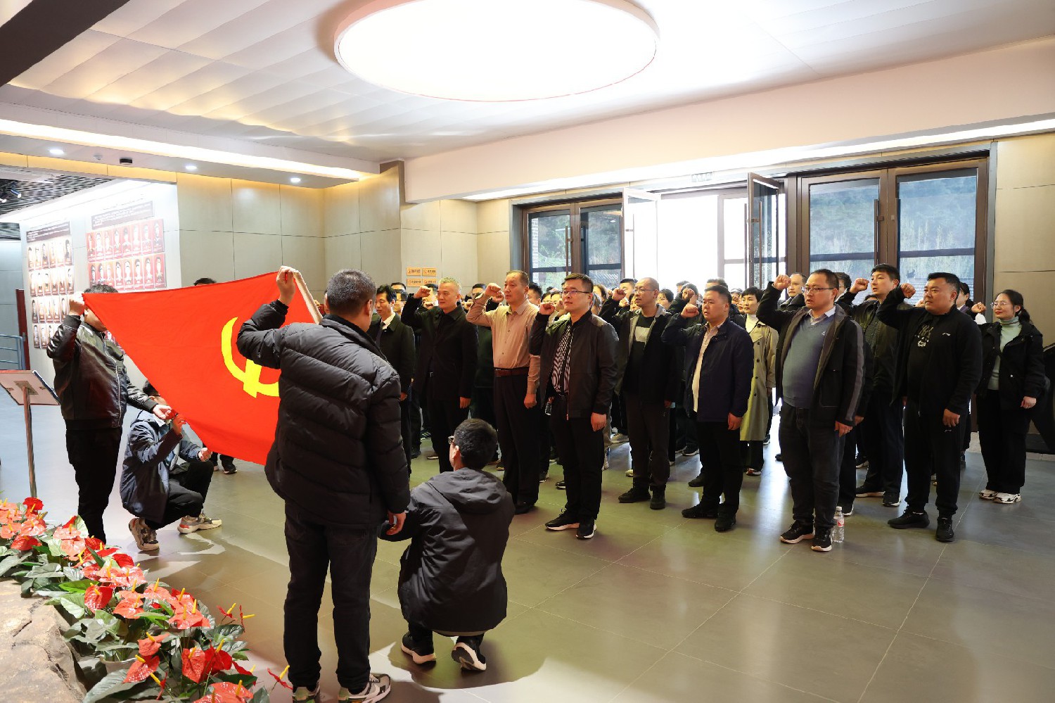 集團(tuán)赴徂徠山：重溫革命歷史，共筑愛(ài)國(guó)情懷