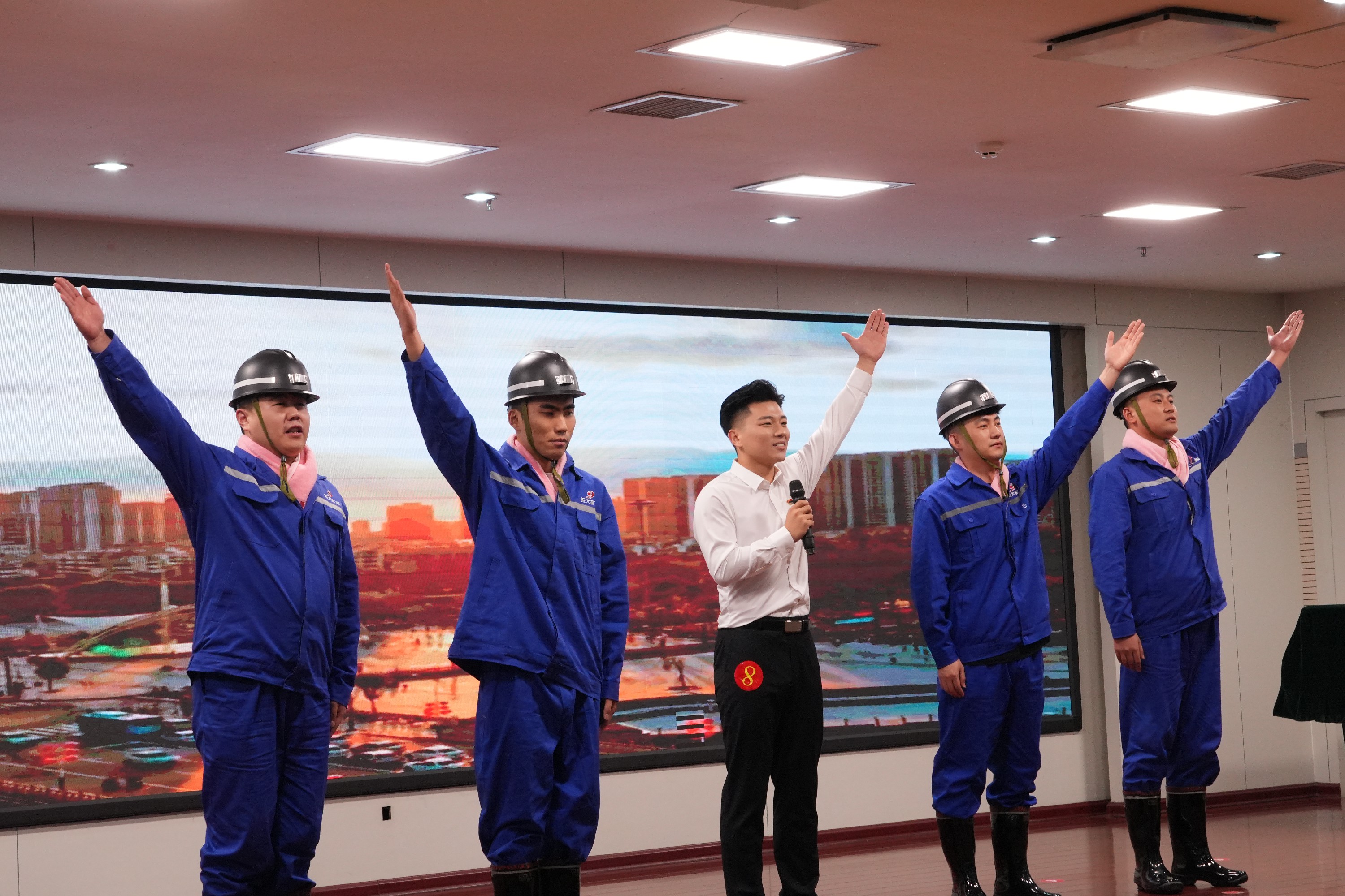 1758782904787589.jpg 1758782904787589.jpg