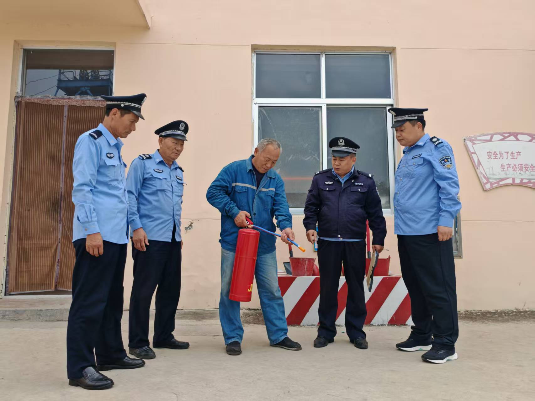 1760081131641884.jpg 1760081131641884.jpg